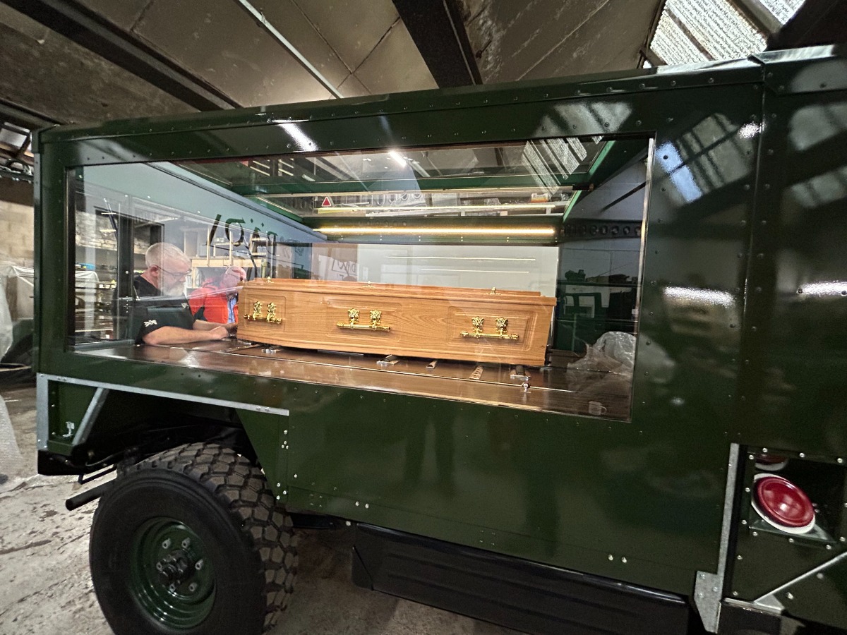 1975 Land Rover Other Image 5